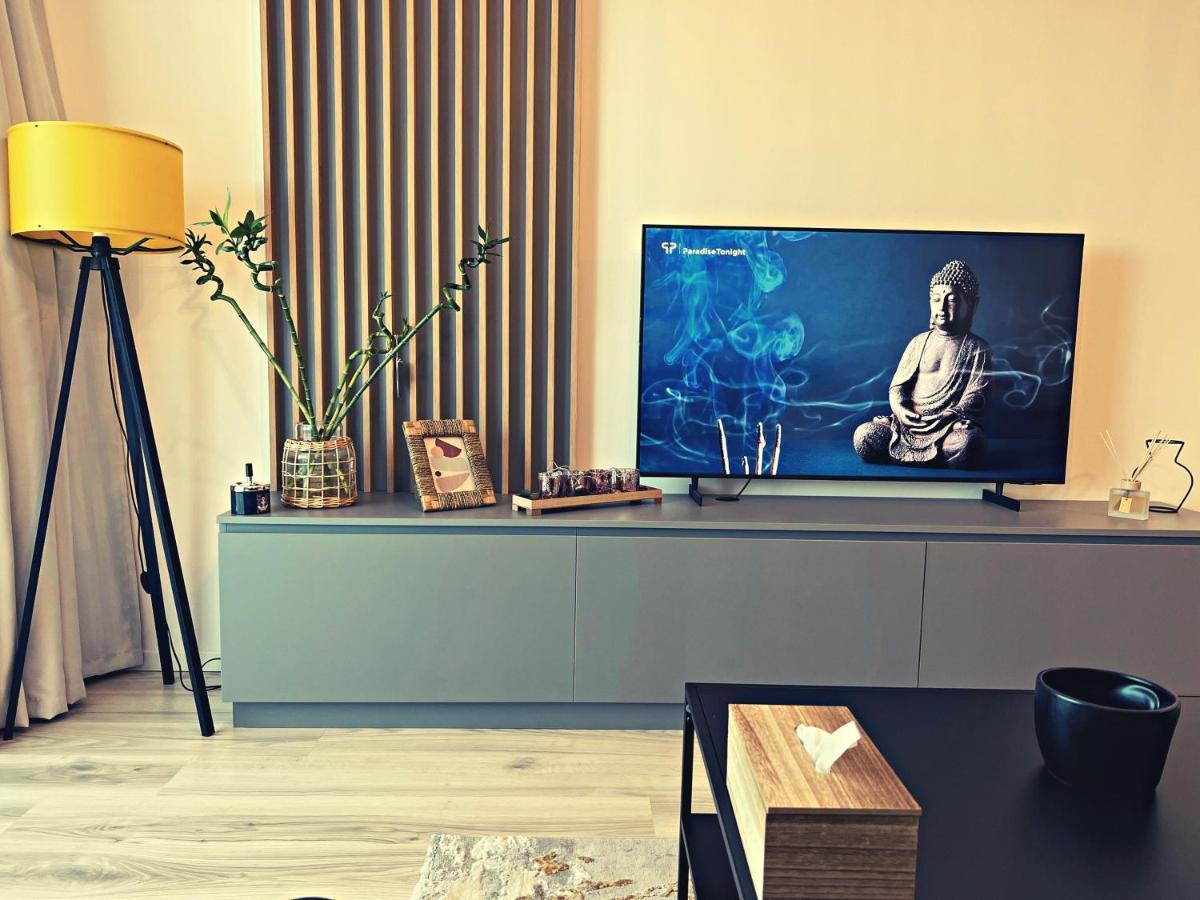Panoramic Forest View Apartment Dumbravita  Exteriör bild