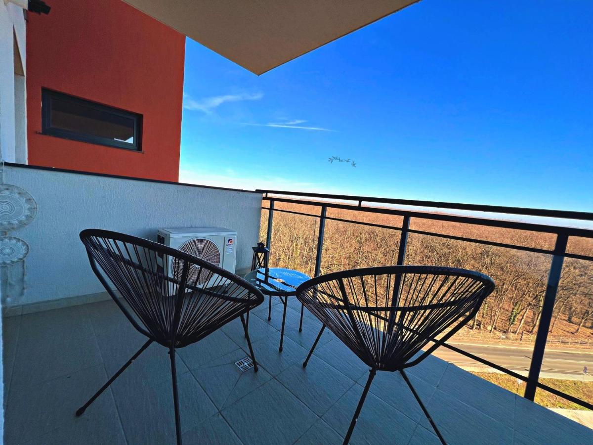 Panoramic Forest View Apartment Dumbravita  Exteriör bild